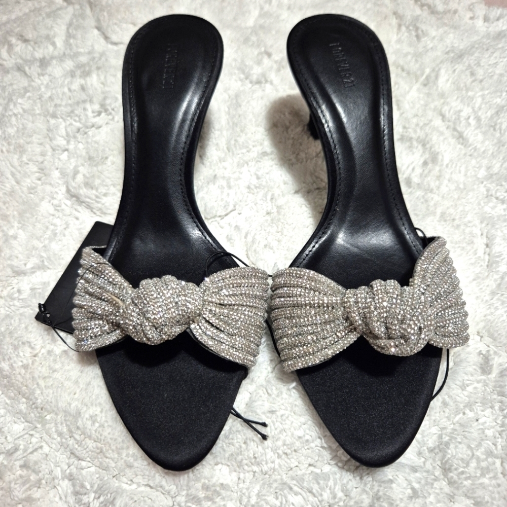 Forever 21 Black and Silver Mules with Elegant Bow..SIZE:7